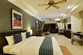 The Quarter Hotel