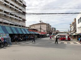 Ayothaya Hotel