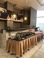 Ayothaya Hotel
