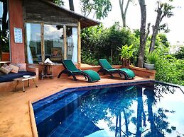 Phu Chaisai Chiang Rai Mountain Resort
