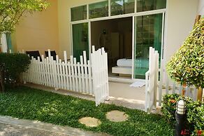 The Beach Boutique House
