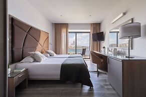 Plaza Regency Hotels