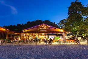 P. P. Erawan Palms Resort