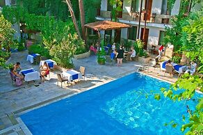 Koray Hotel
