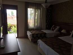 Koray Hotel