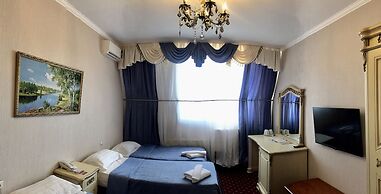 Hotel Grand Uyut