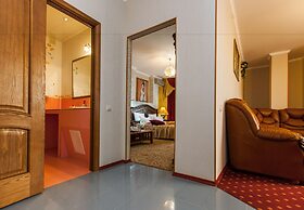 Hotel Grand Uyut