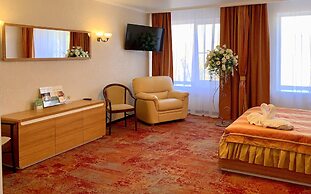 Almaz Hotel