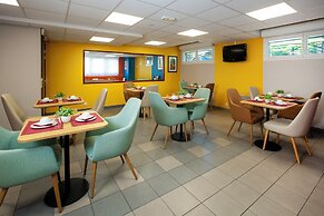 Séjours & Affaires Paris Nanterre