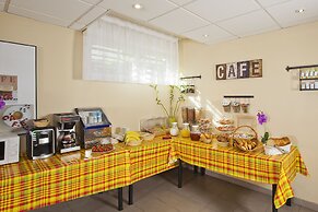 Séjours & Affaires Paris Nanterre