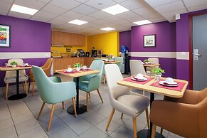 Séjours & Affaires Paris Nanterre