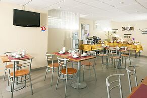Séjours & Affaires Paris Nanterre