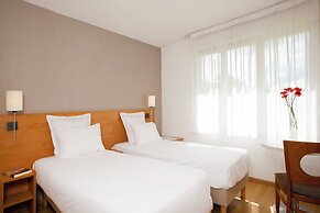 Séjours & Affaires Paris Nanterre