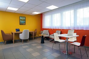 Séjours & Affaires Paris Nanterre