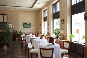 Erzsebet Kiralyne Hotel