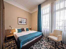 Erzsebet Kiralyne Hotel