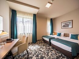 Erzsebet Kiralyne Hotel