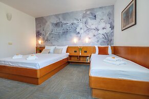 Hotel Kaštil