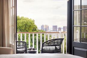 One Kensington Boutique Hotel