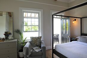 One Kensington Boutique Hotel