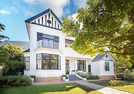 One Kensington Boutique Hotel