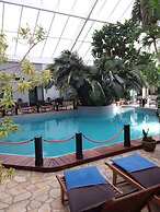 Tropical Hotel