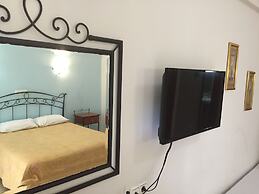 Loxandra Studios