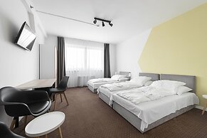 Chesscom Hotel