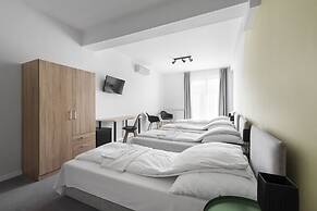 Chesscom Hotel