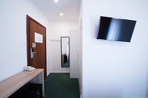 Chesscom Hotel