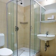 Centrooms House