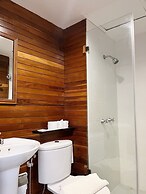 Riverhouse Resort