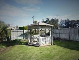 Robe House