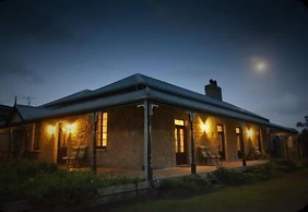 Robe House