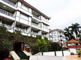 Mosa Court Suites
