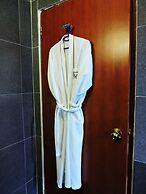 Mosa Court Suites
