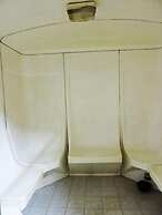 Mosa Court Suites