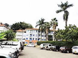 Mosa Court Suites