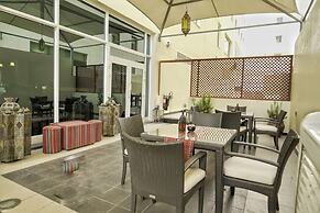 ibis Muscat