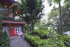 Tea Valley Resort