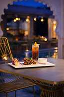 Swaroop Vilas - Lake Facing Boutique Hotel