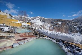 Manza Prince Hotel