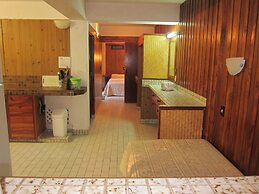 Raina Holiday Accommodation