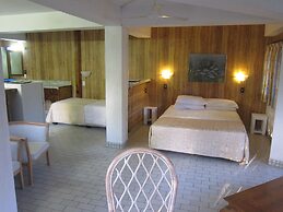 Raina Holiday Accommodation