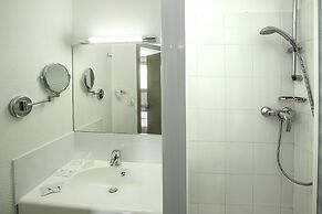 Brit Hotel Deltour Confort Mende