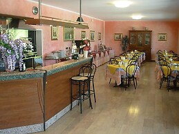 Hotel Rosmari