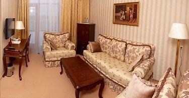 Volgskaya Riviera Hotel
