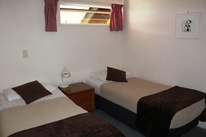 Bucklands Beach Waterfront Motel