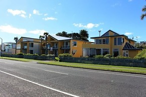 Bucklands Beach Waterfront Motel