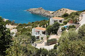 Okeanides Villas
